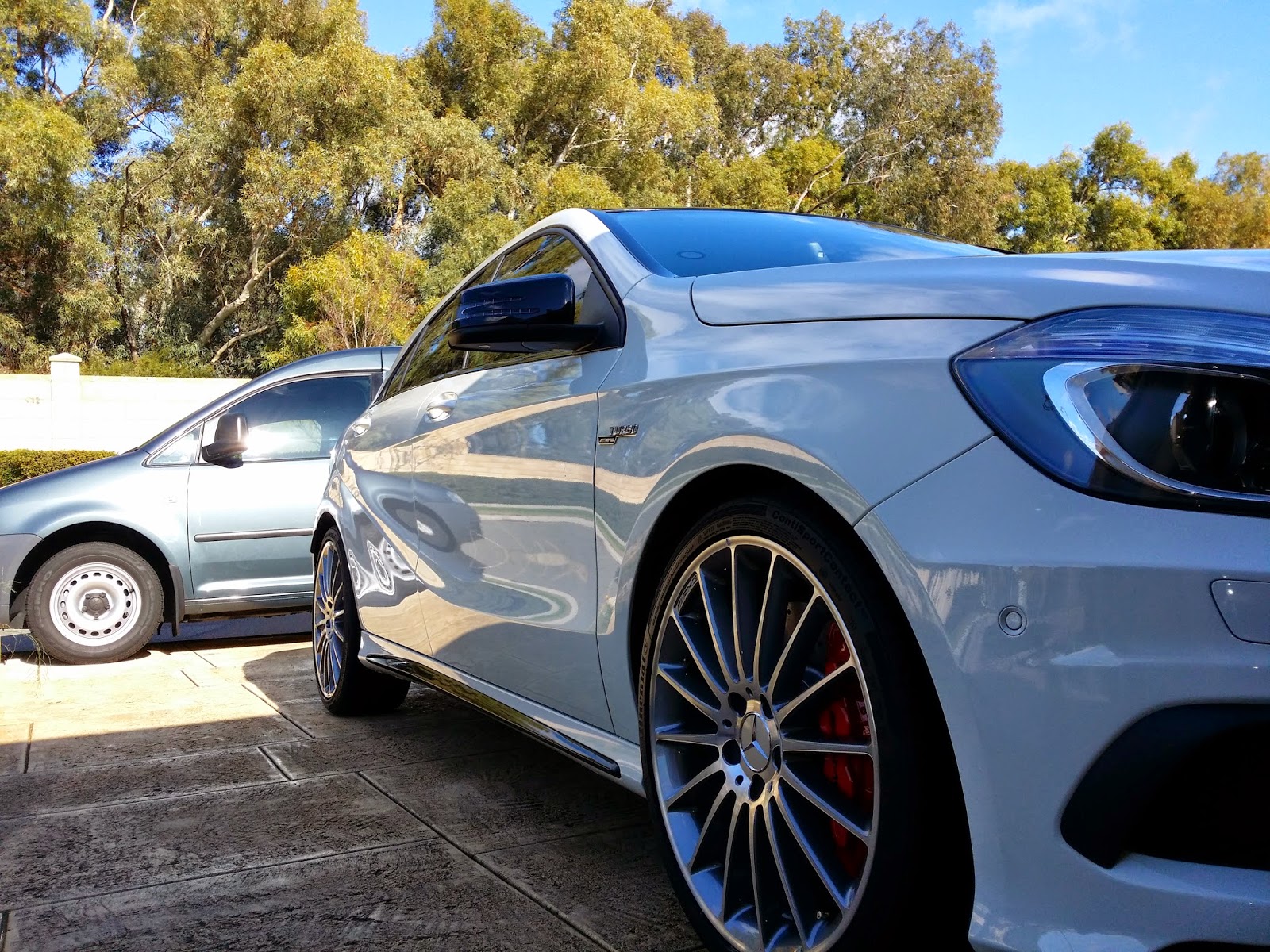 Mercedes Benz AMG A45 (White) (7)